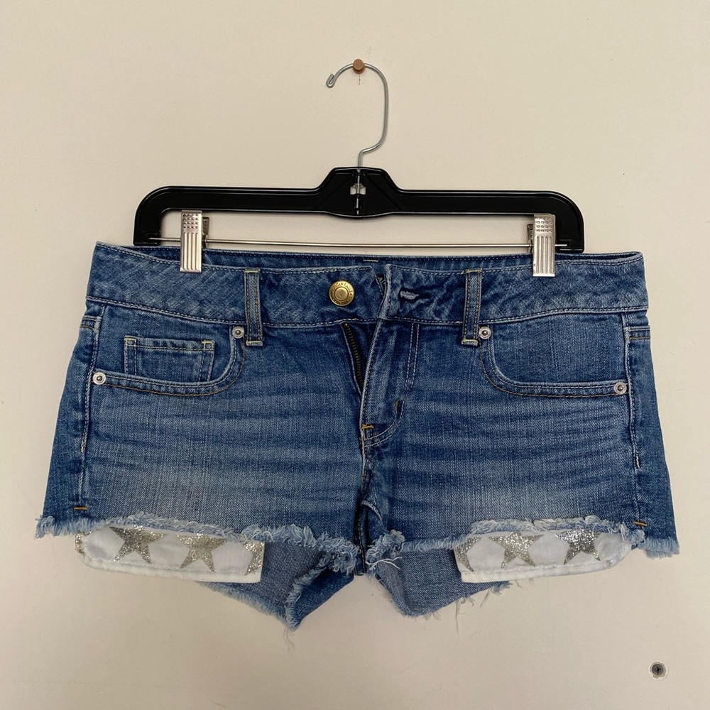 AE: Glitter Star Pocket Jean Shorts